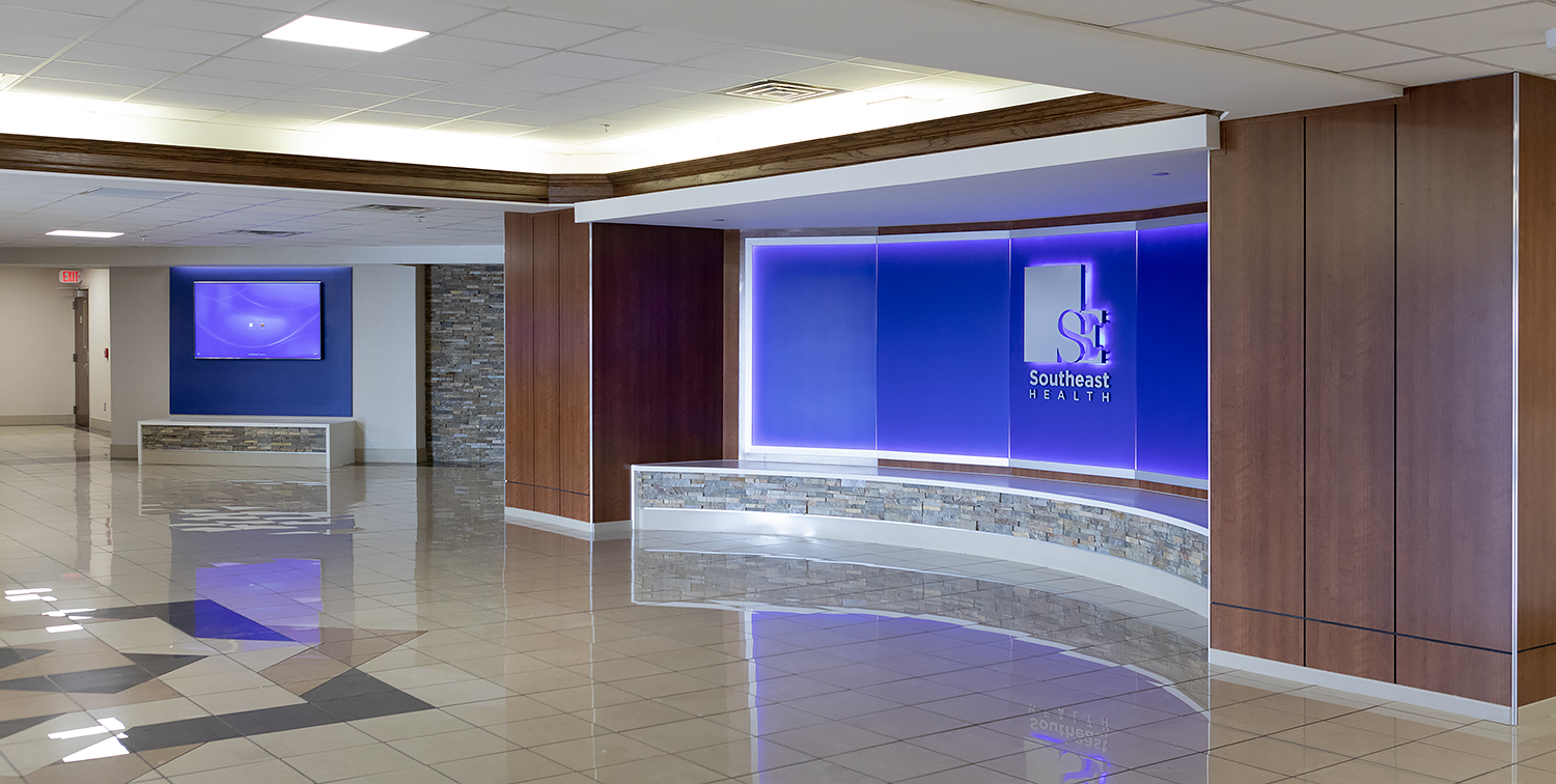 3419FeatureHallLookingTowardDrsBldg